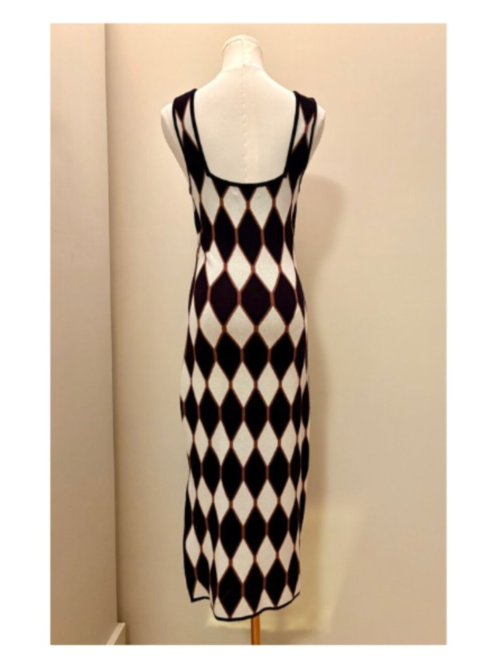 House of Harlow 1960 Black and Cream Geometric Knit Dress - Picture 2 of 6